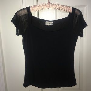 Black t-shirt